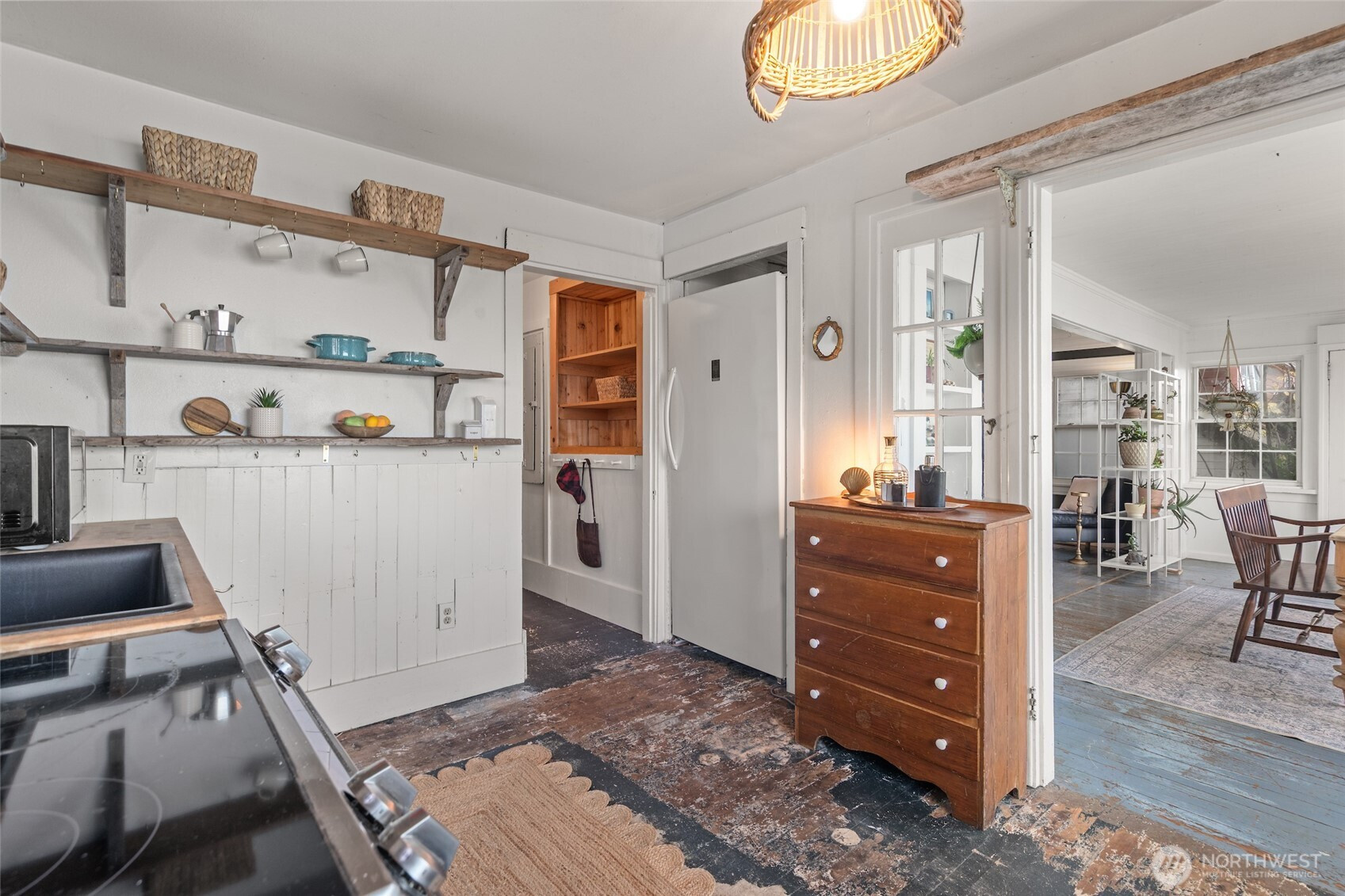 9804 SW Bunker Trail, Vashon, WA 98070