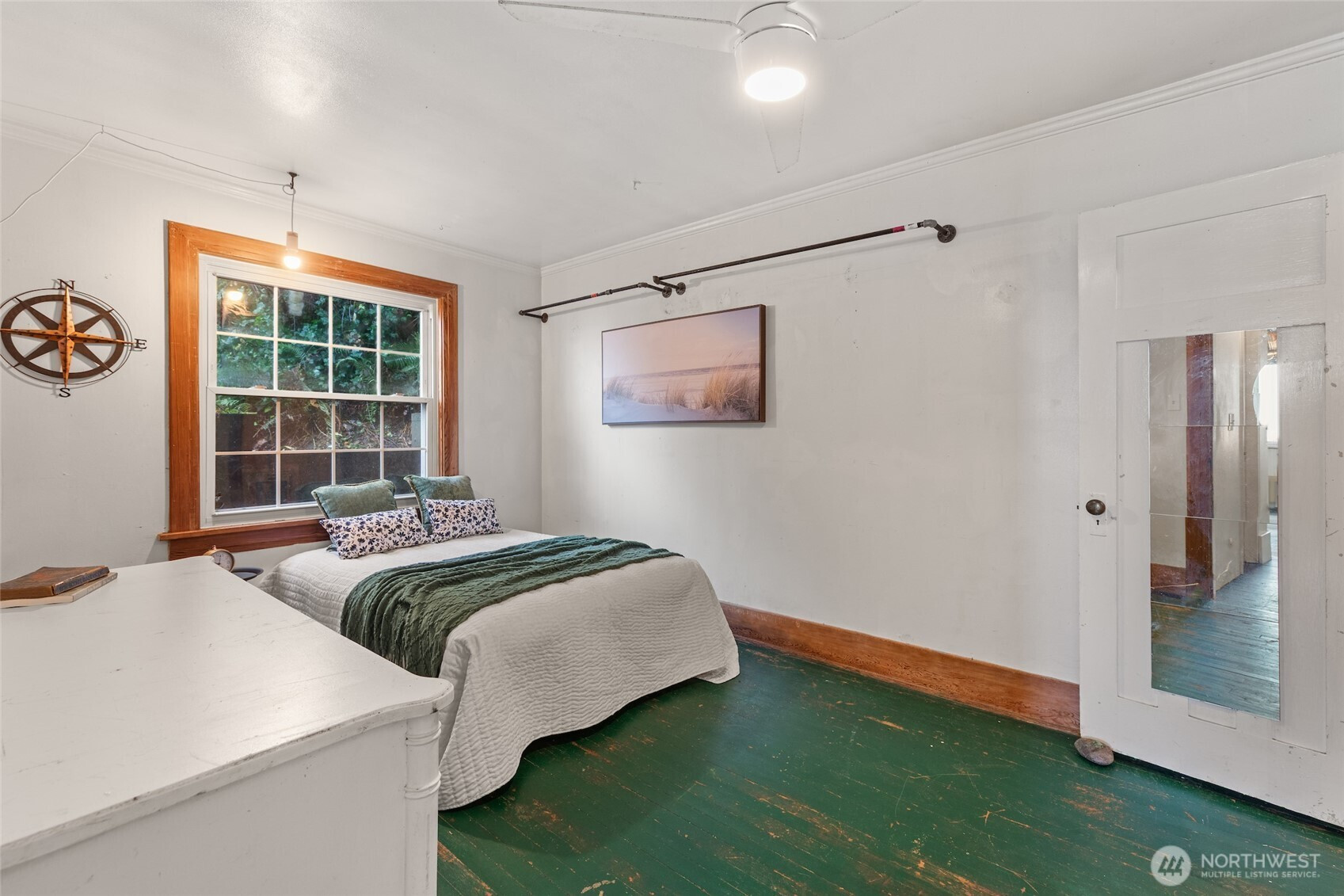 9804 SW Bunker Trail, Vashon, WA 98070