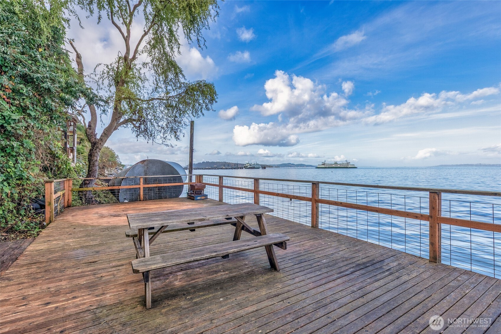 9804 SW Bunker Trail, Vashon, WA 98070