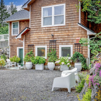 25105 Taka Lane NE, Kingston, WA 98346