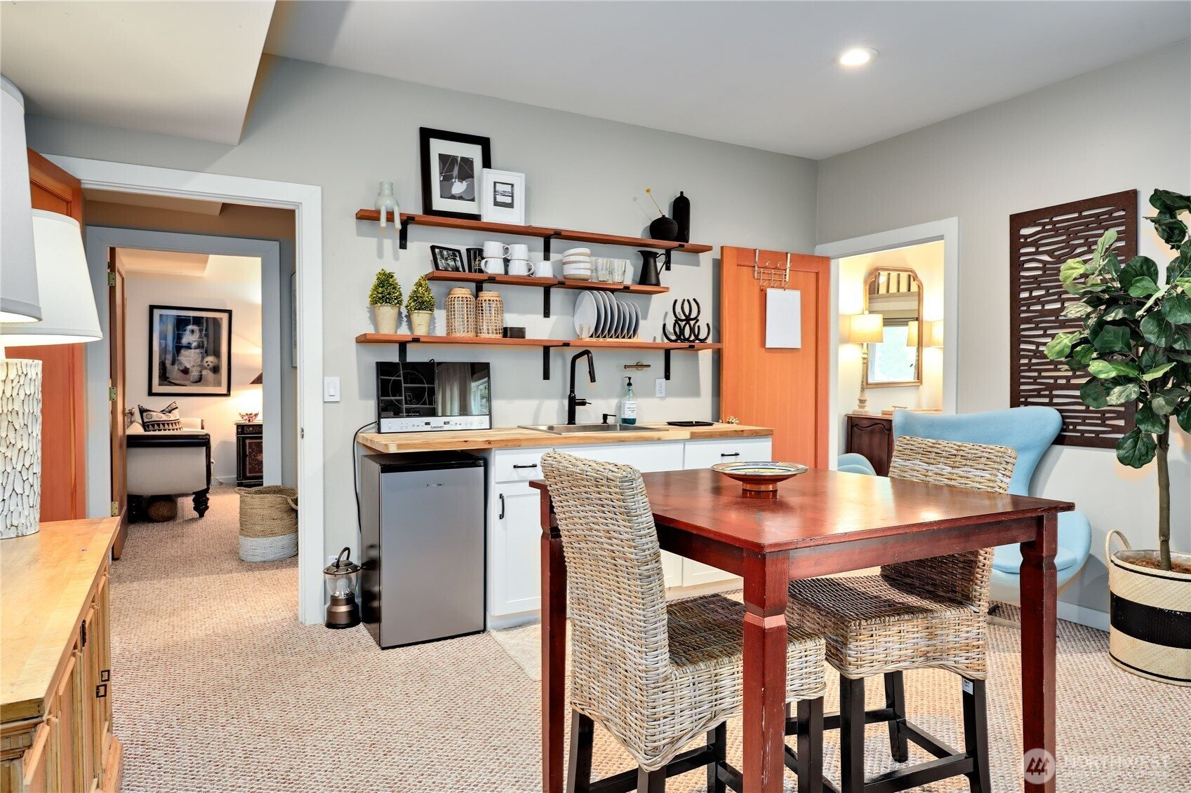 25105 Taka Lane NE, Kingston, WA 98346