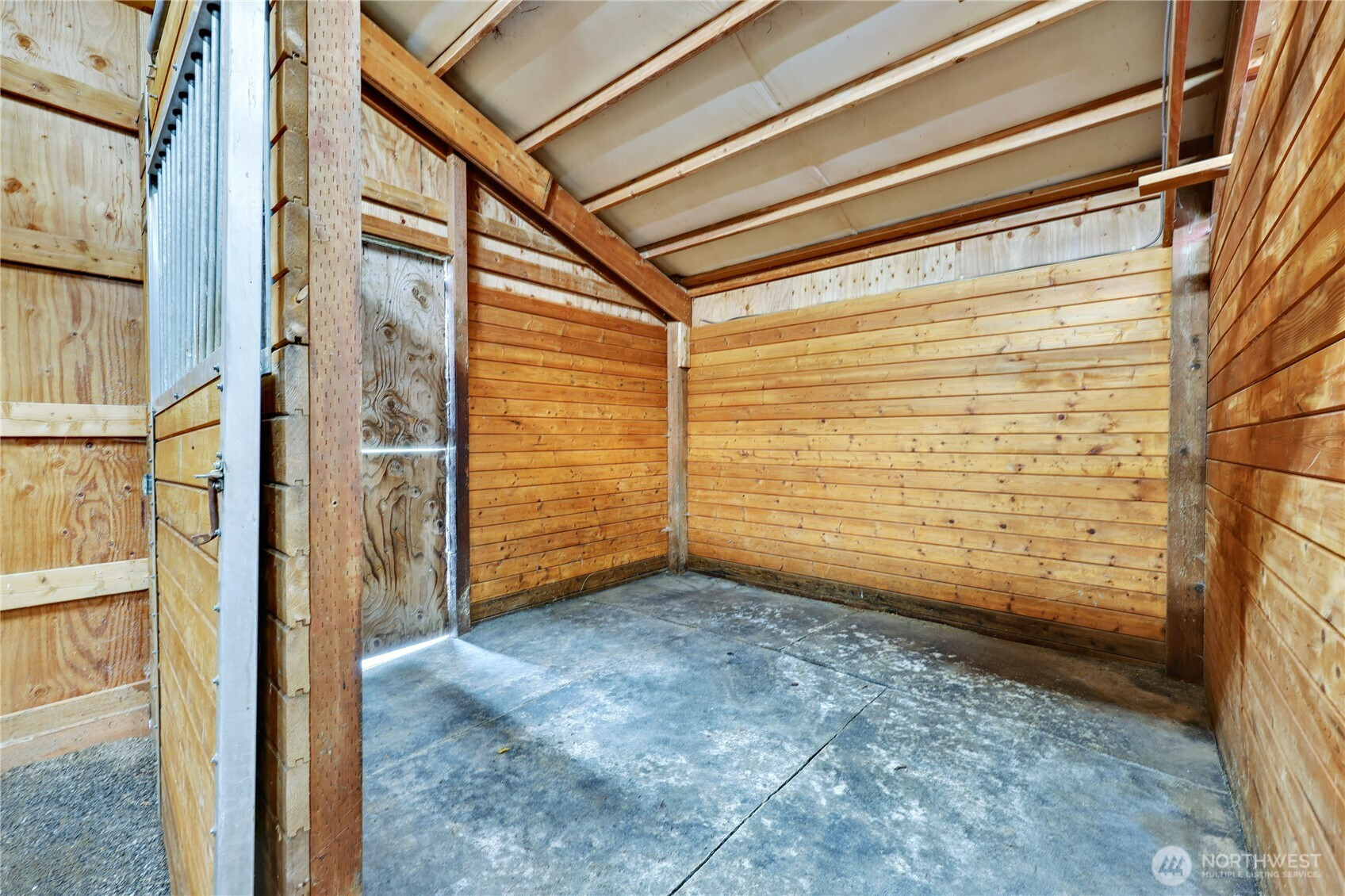 25105 Taka Lane NE, Kingston, WA 98346