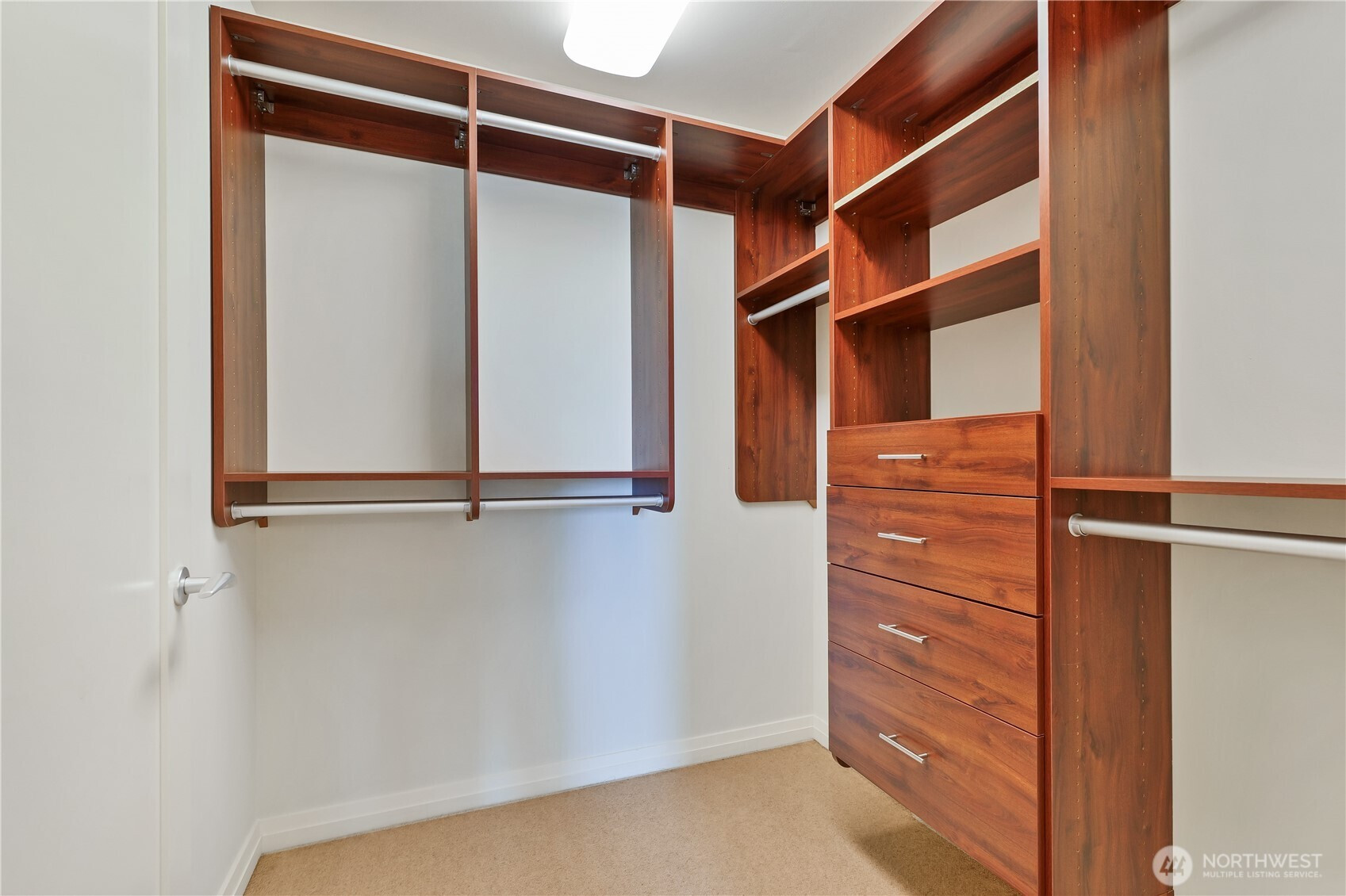 10700 NE 4th Street, Bellevue, WA 98004