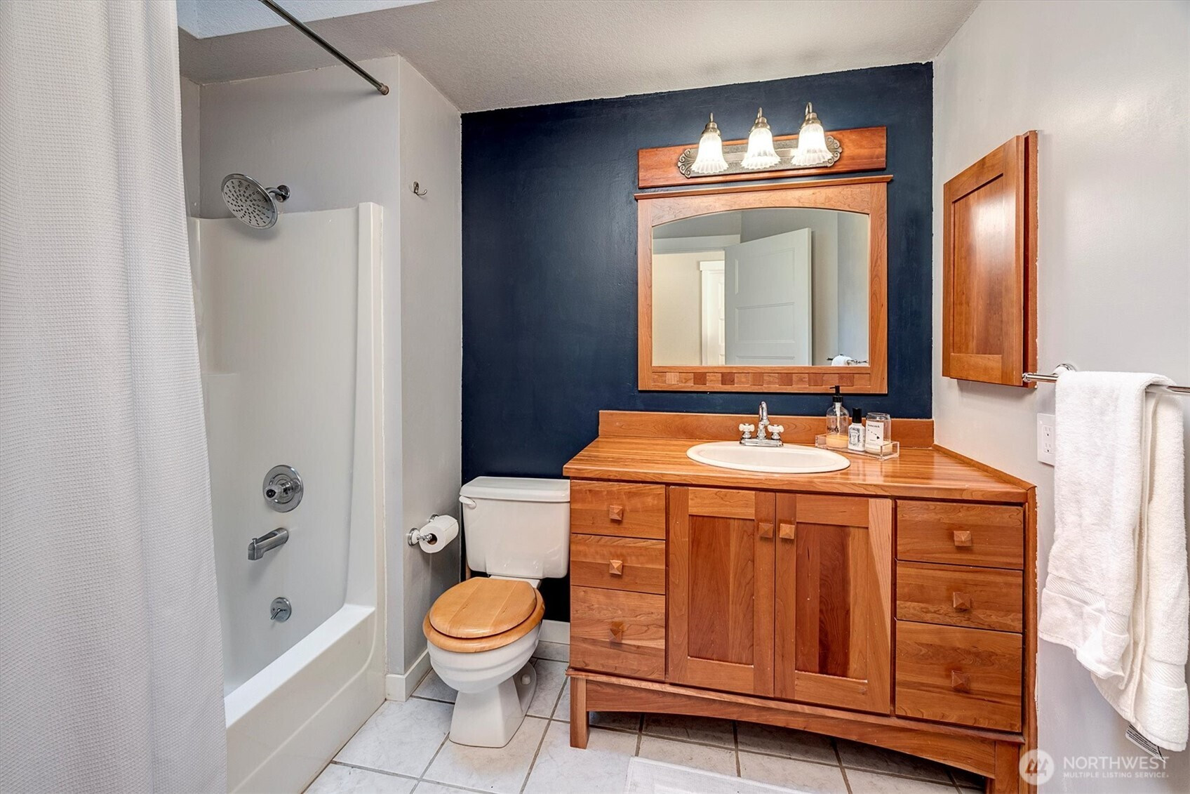 12944 177th Place NE, Redmond, WA 98052