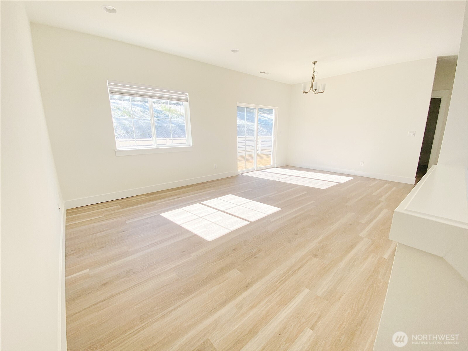 19015 E State Route 3, Allyn, WA 98524