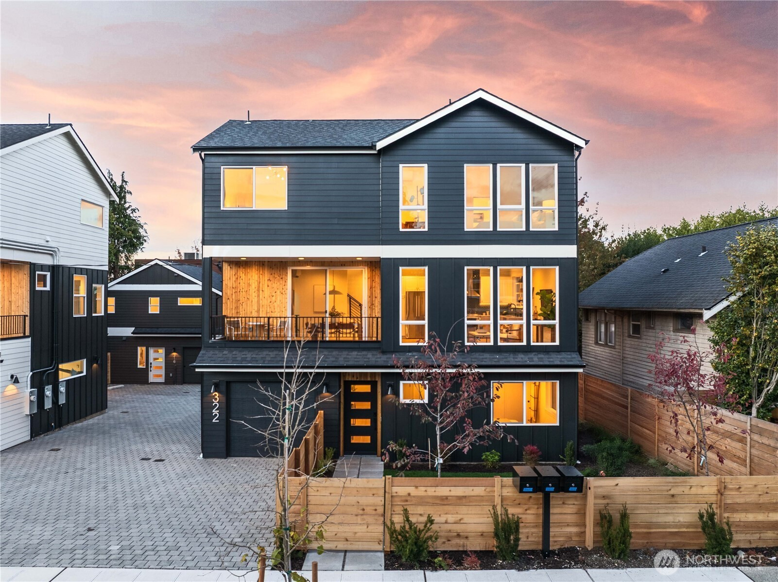 322 N 84th Street, Seattle, WA 98103