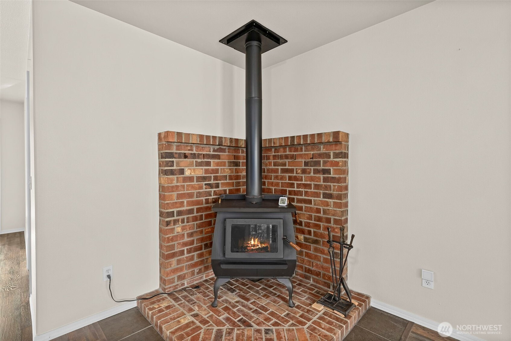 1878 Little Hanaford Road, Centralia, WA 98531