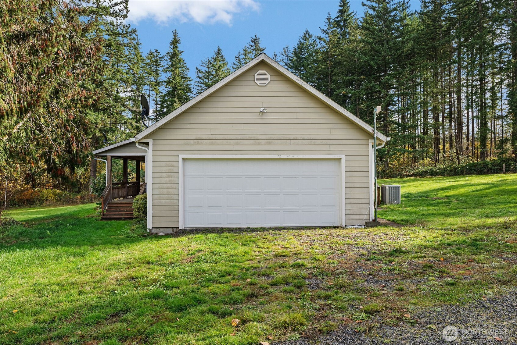 1878 Little Hanaford Road, Centralia, WA 98531