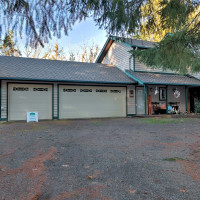 5791 N Lake Cushman Road, Hoodsport, WA 98548