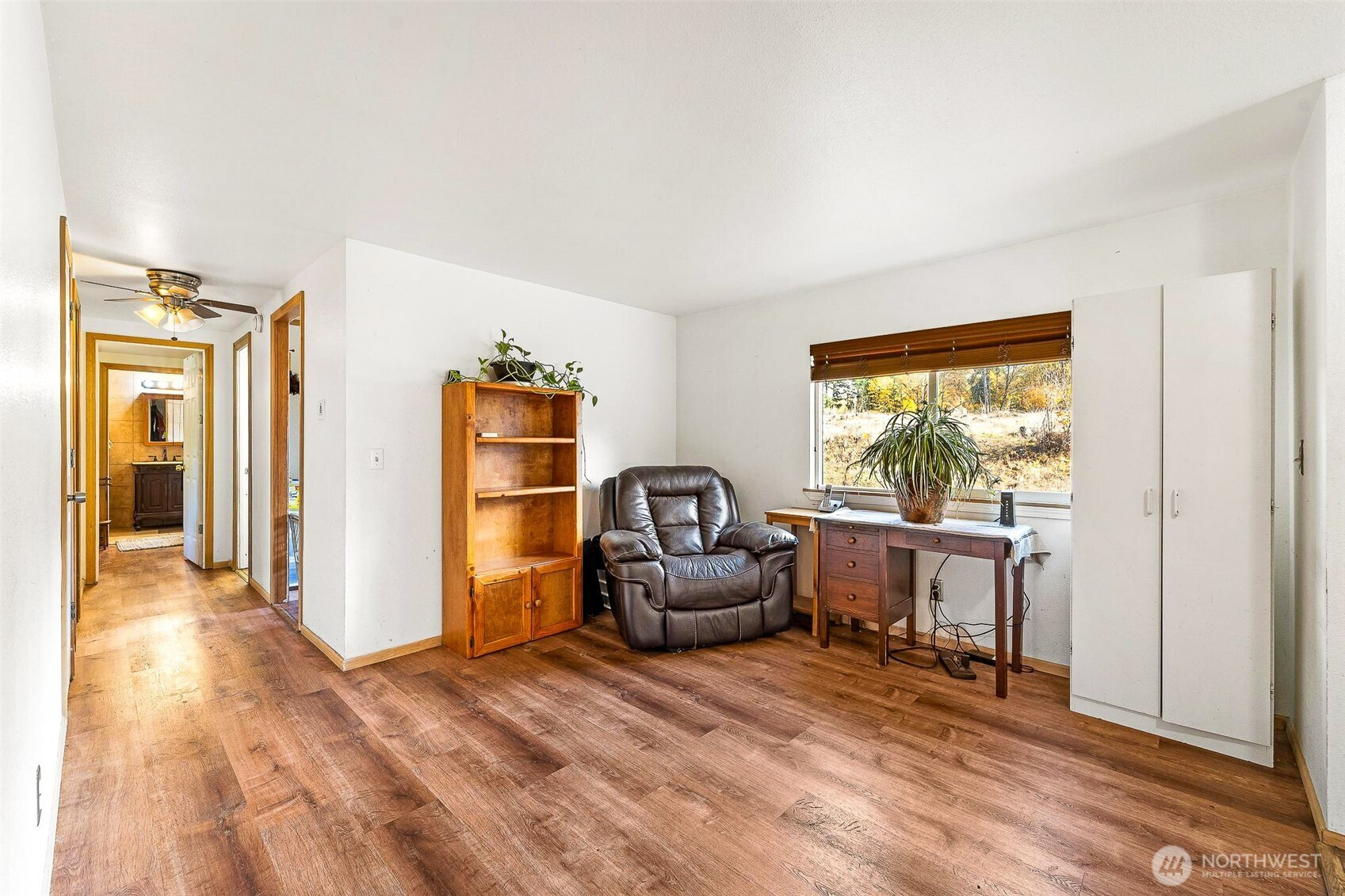 38013 26th Avenue S, Roy, WA 98580