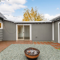 718 N 1st Street, Mount Vernon, WA 98273