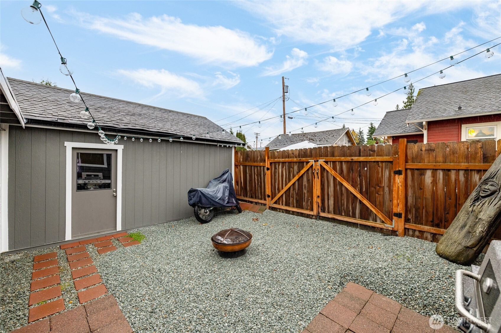 718 N 1st Street, Mount Vernon, WA 98273