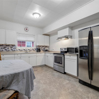 718 N 1st Street, Mount Vernon, WA 98273