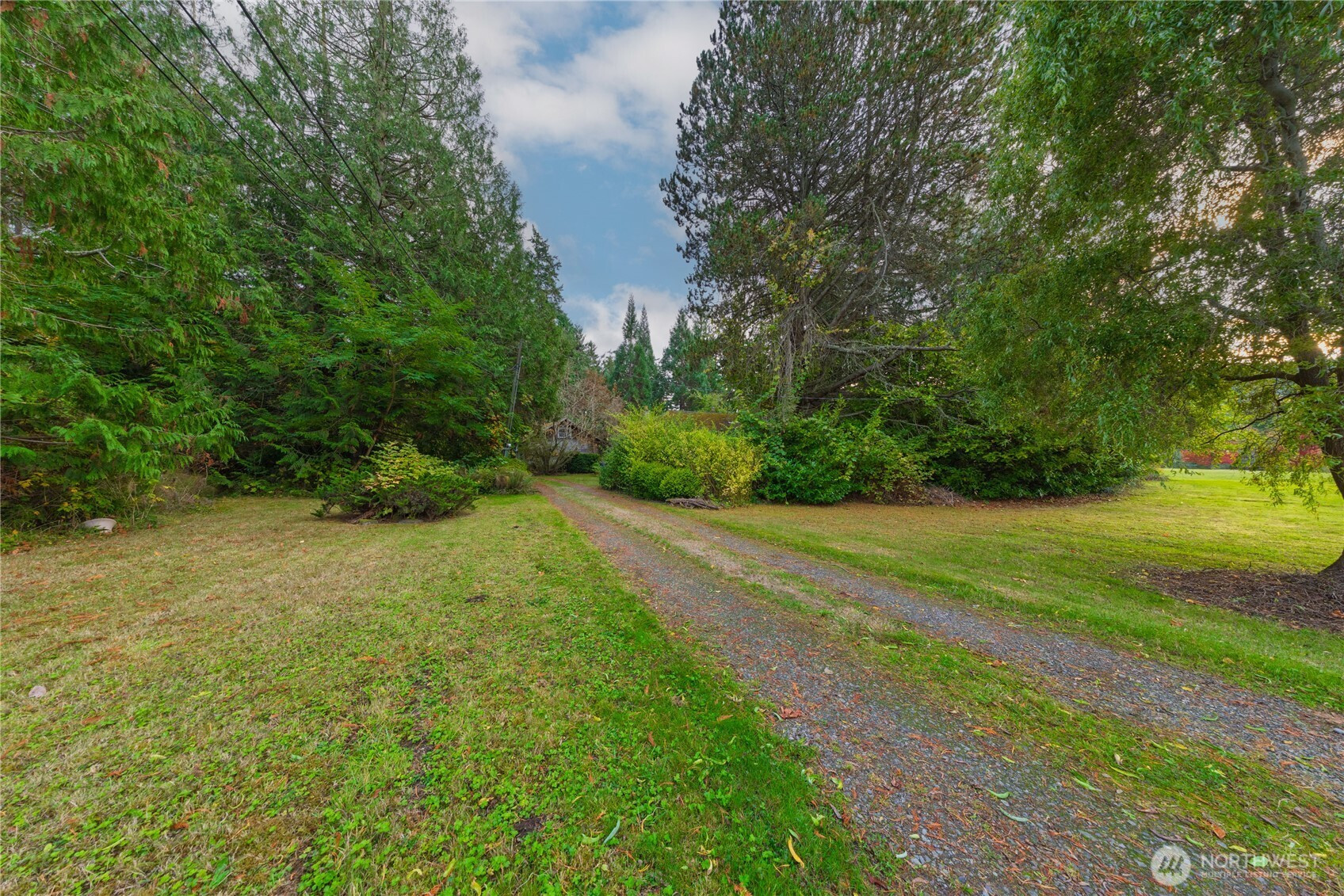 6058 S Campbell Lake Road, Anacortes, WA 98221