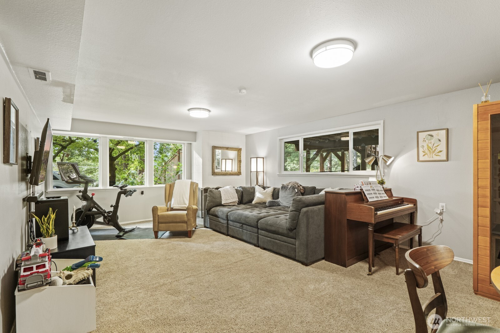 17429 17th Avenue W, Lynnwood, WA 98037