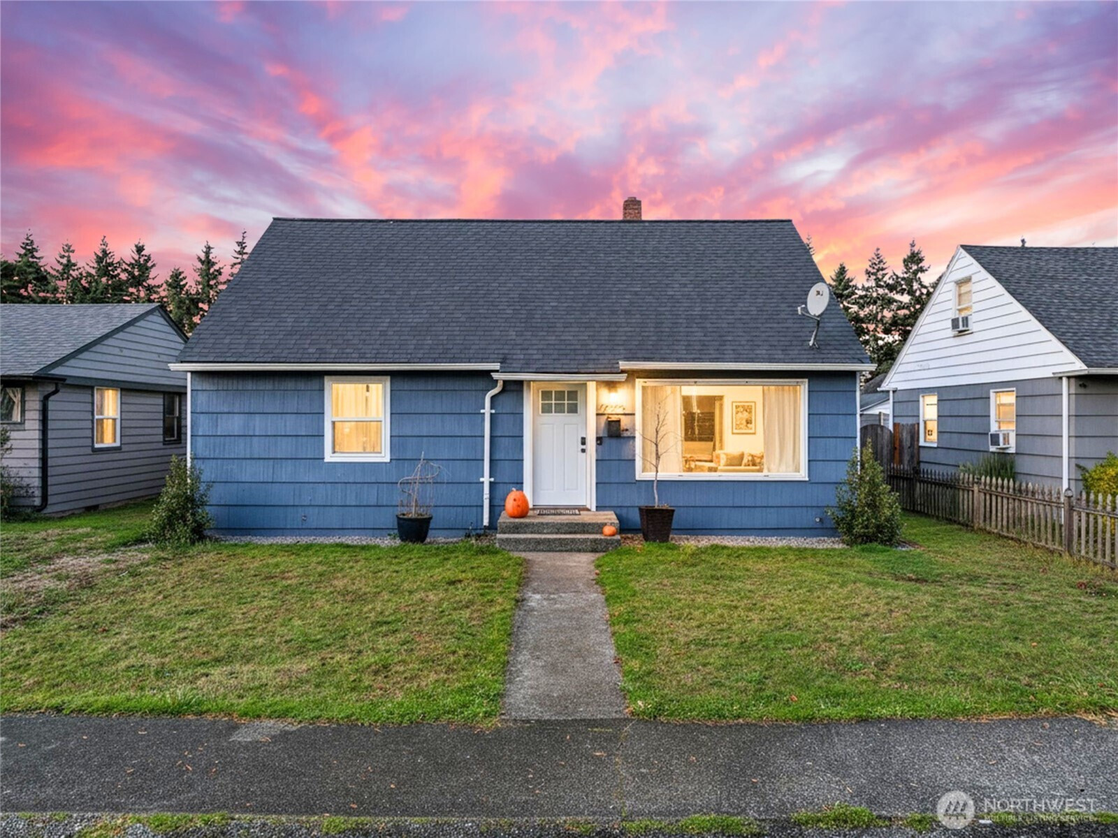 728 5th Street SE, Puyallup, WA 98372