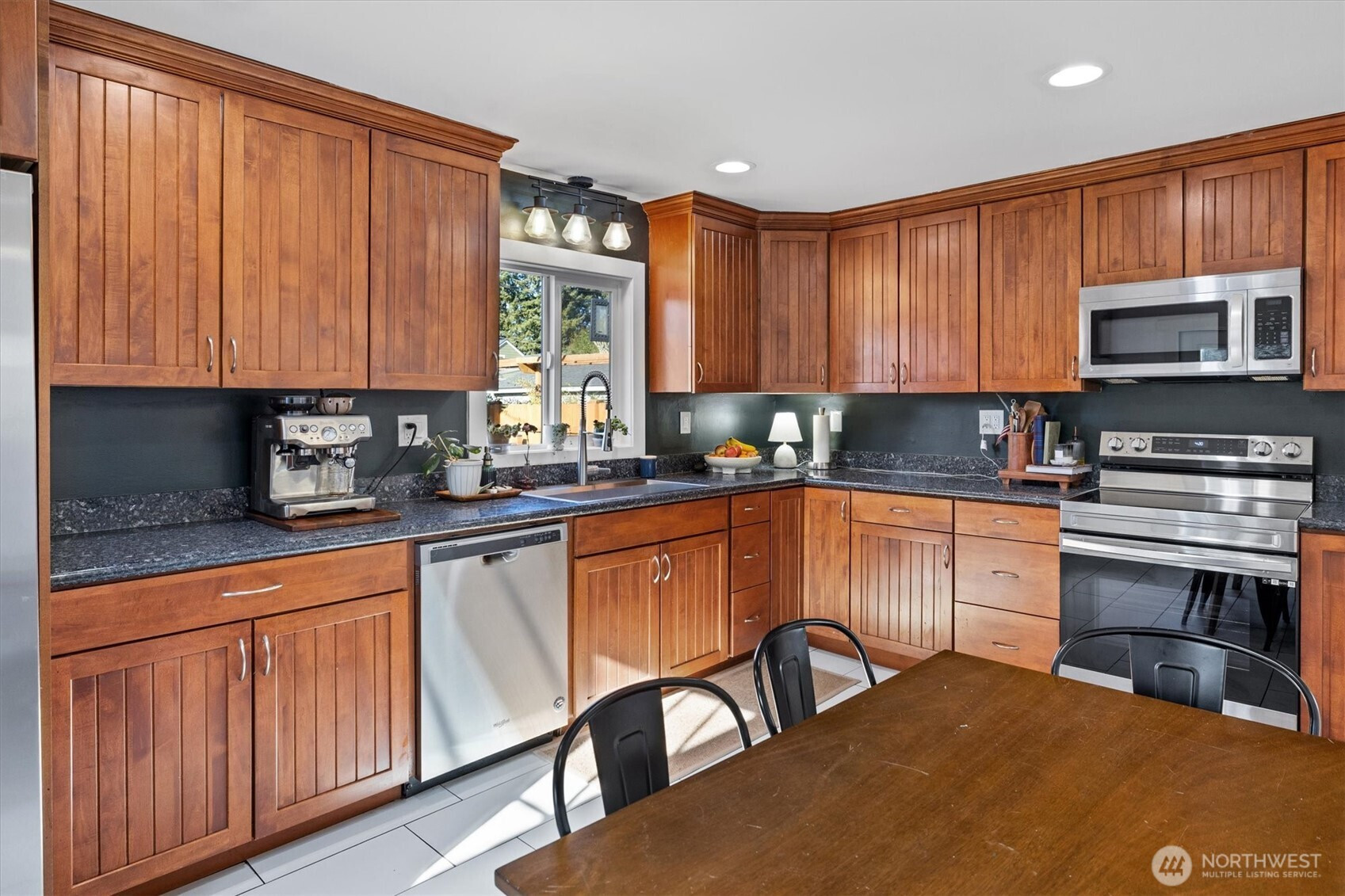 728 5th Street SE, Puyallup, WA 98372