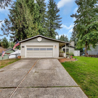 318 Rollingwood Drive, Kelso, WA 98625