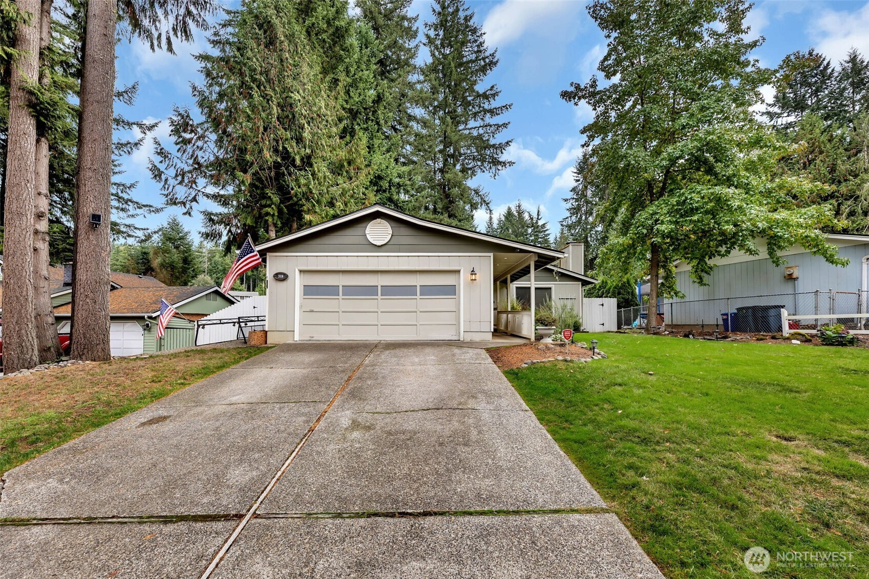 318 Rollingwood Drive, Kelso, WA 98625