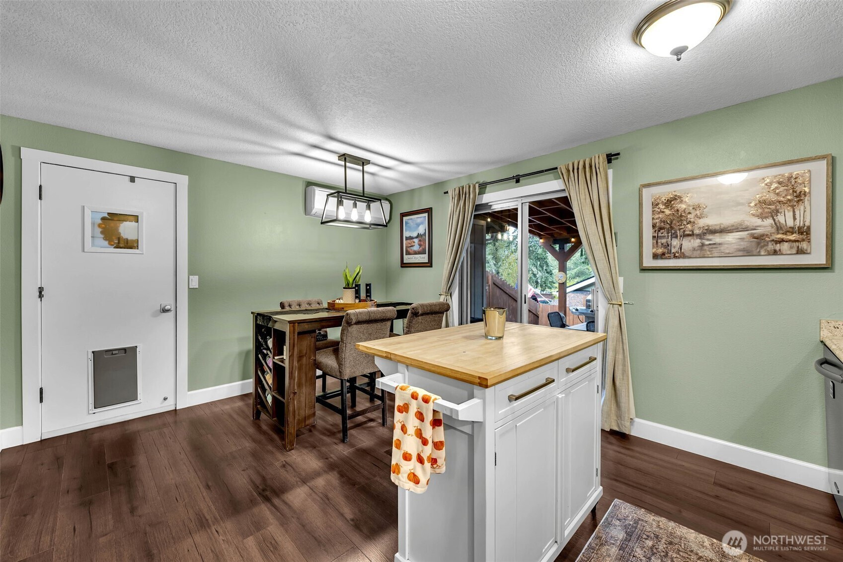 318 Rollingwood Drive, Kelso, WA 98625