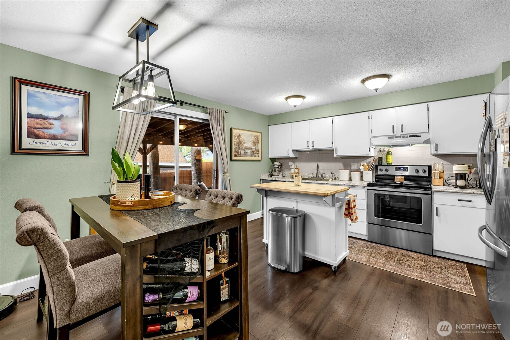 318 Rollingwood Drive, Kelso, WA 98625