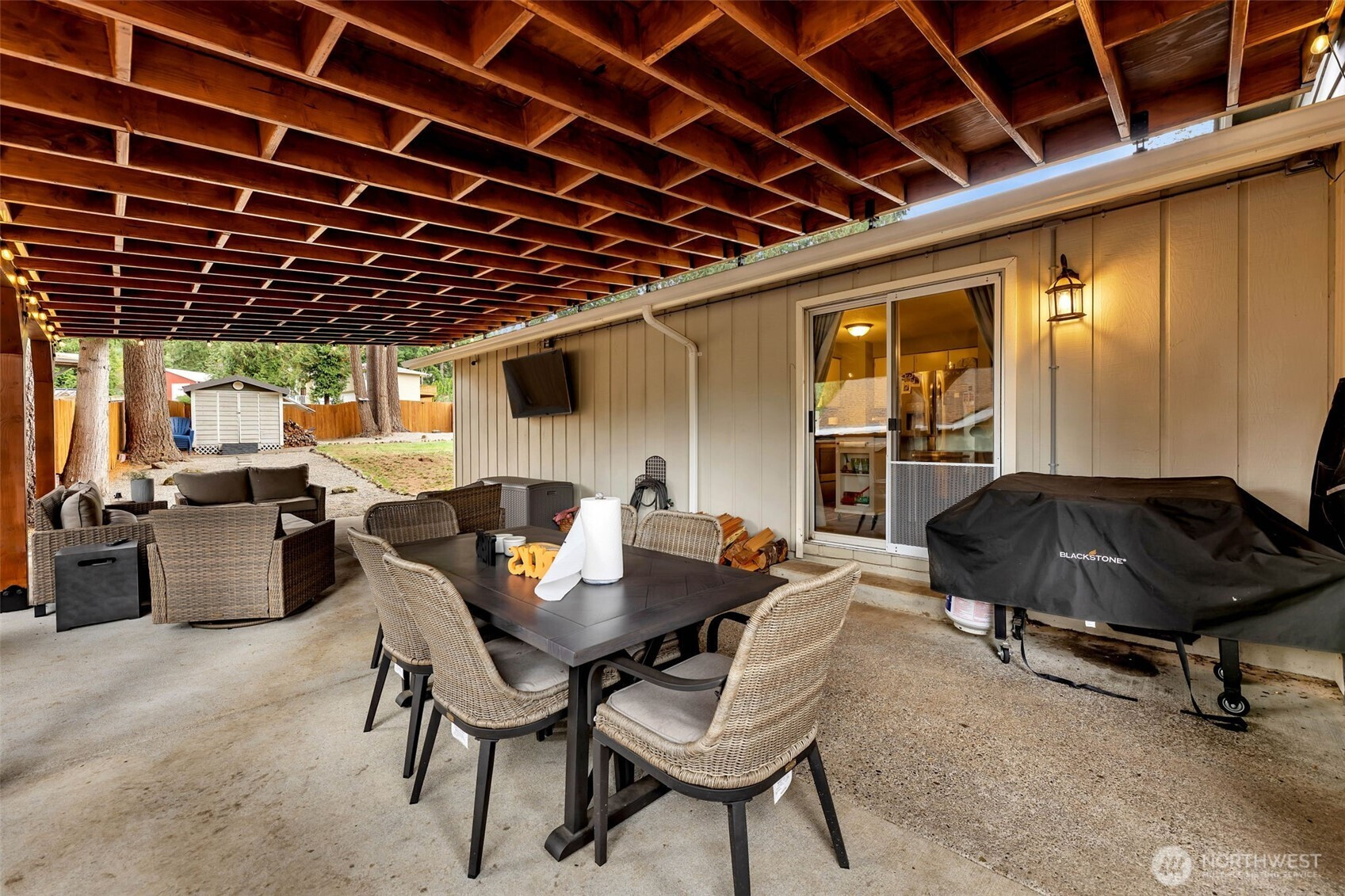 318 Rollingwood Drive, Kelso, WA 98625