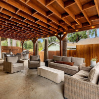 318 Rollingwood Drive, Kelso, WA 98625