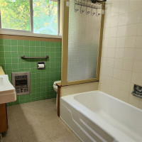 1216 Kaiser Road SW, Olympia, WA 98512