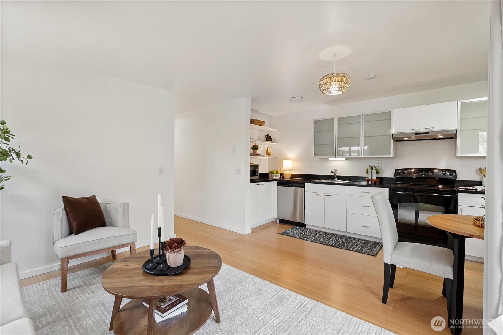 2626 E Madison Street, Seattle, WA 98112