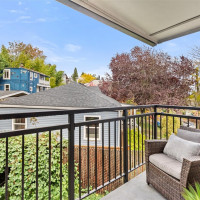 2626 E Madison Street, Seattle, WA 98112