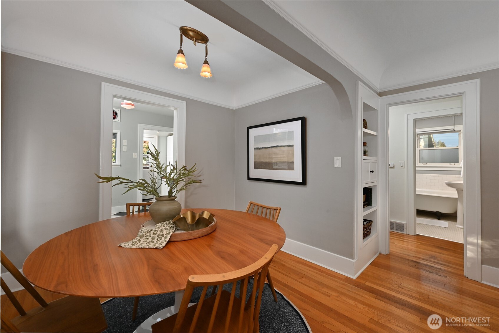 608 NW 84th Street, Seattle, WA 98117