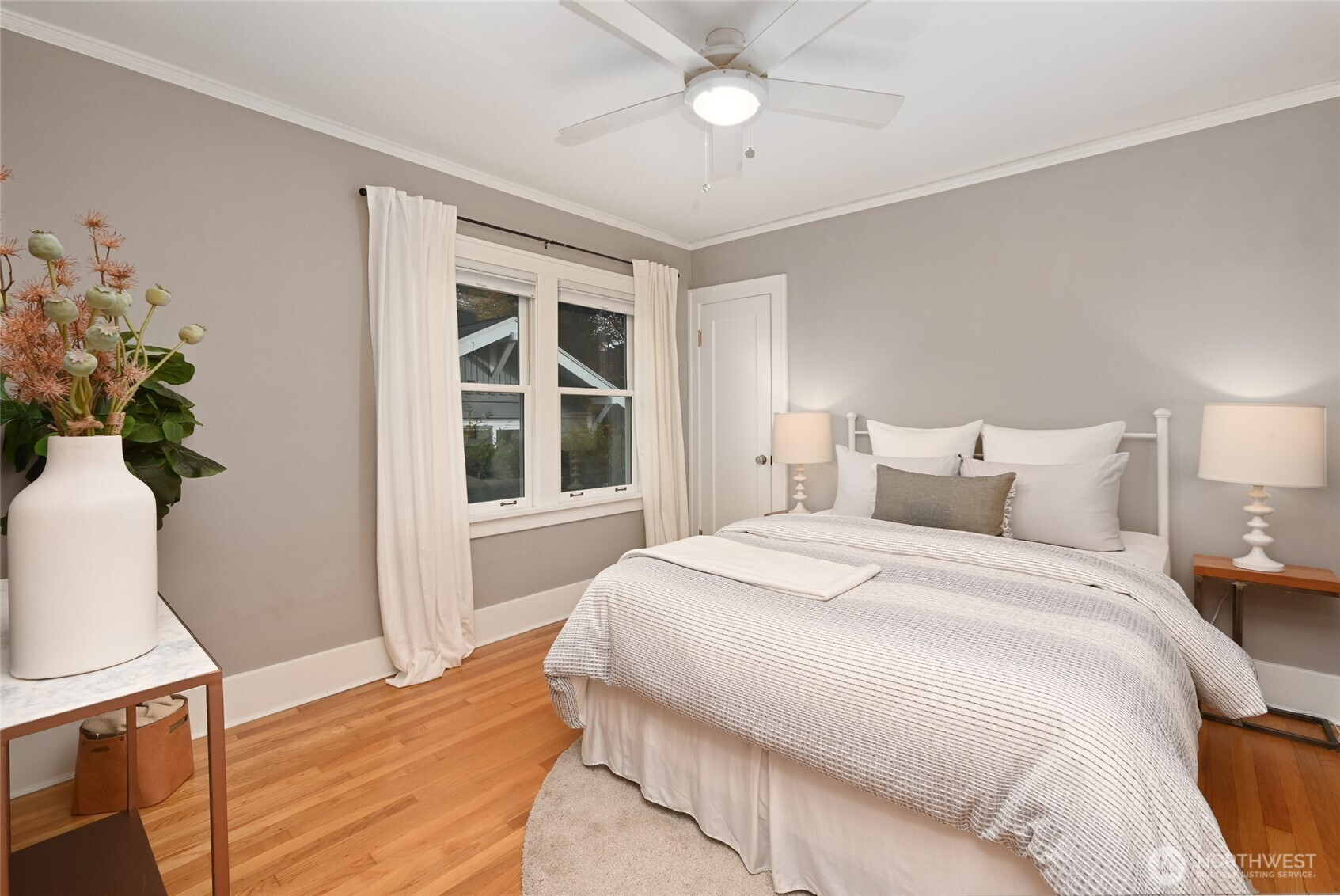 608 NW 84th Street, Seattle, WA 98117