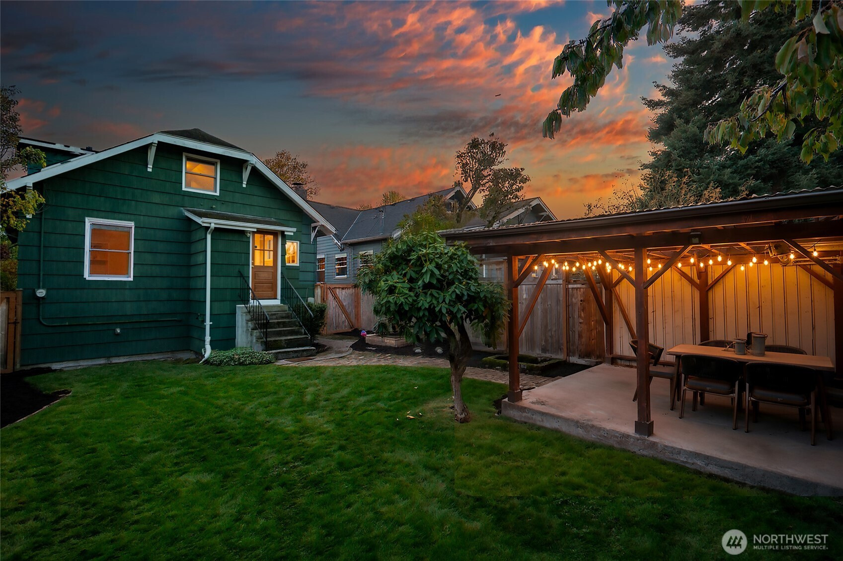 608 NW 84th Street, Seattle, WA 98117