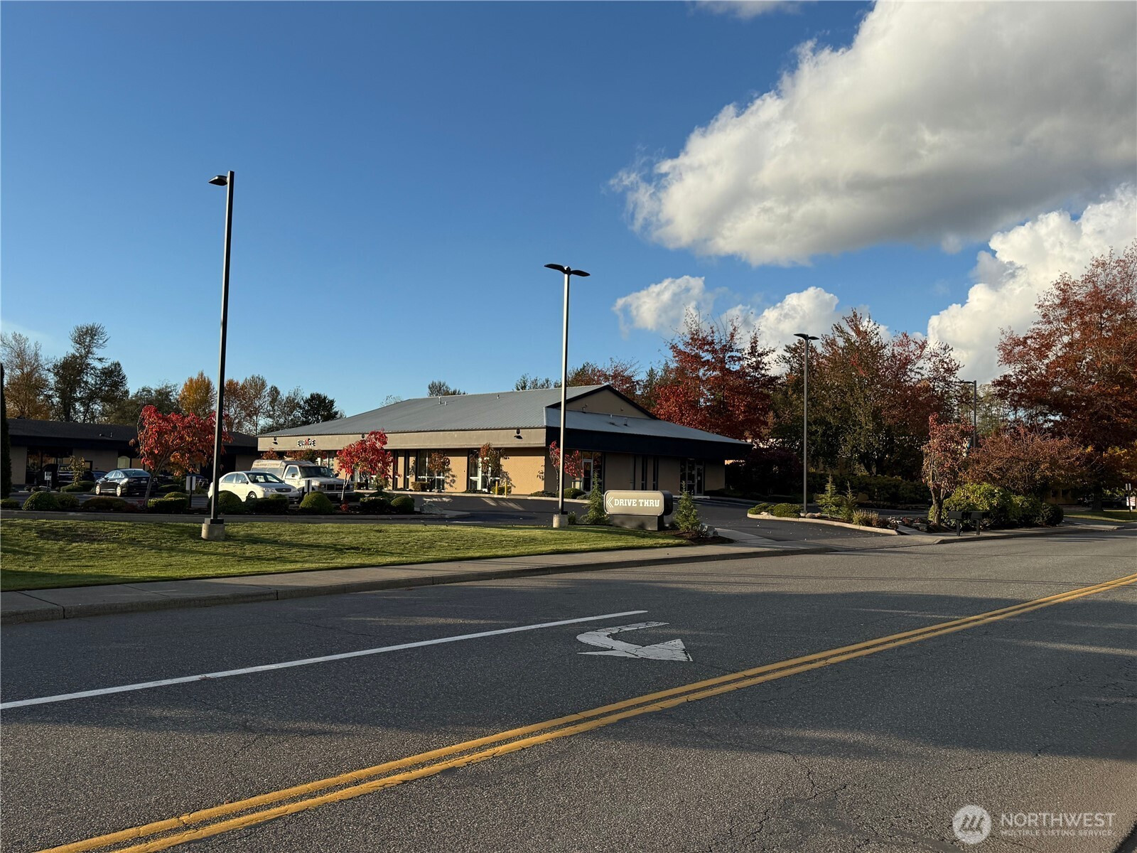 1725 Continental Place, Mount Vernon, WA 98273