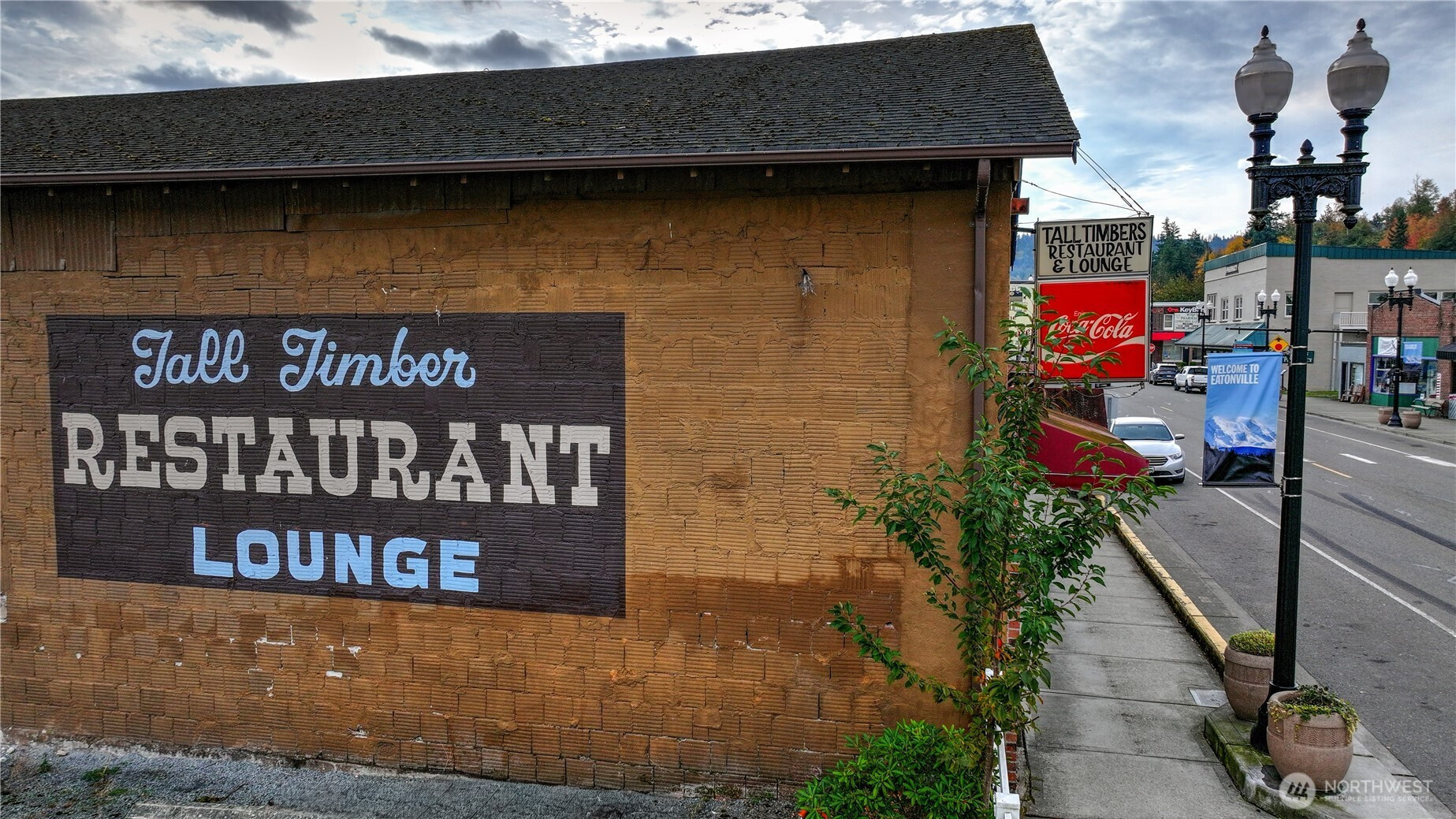 121 Mashell Avenue N, Eatonville, WA 98328