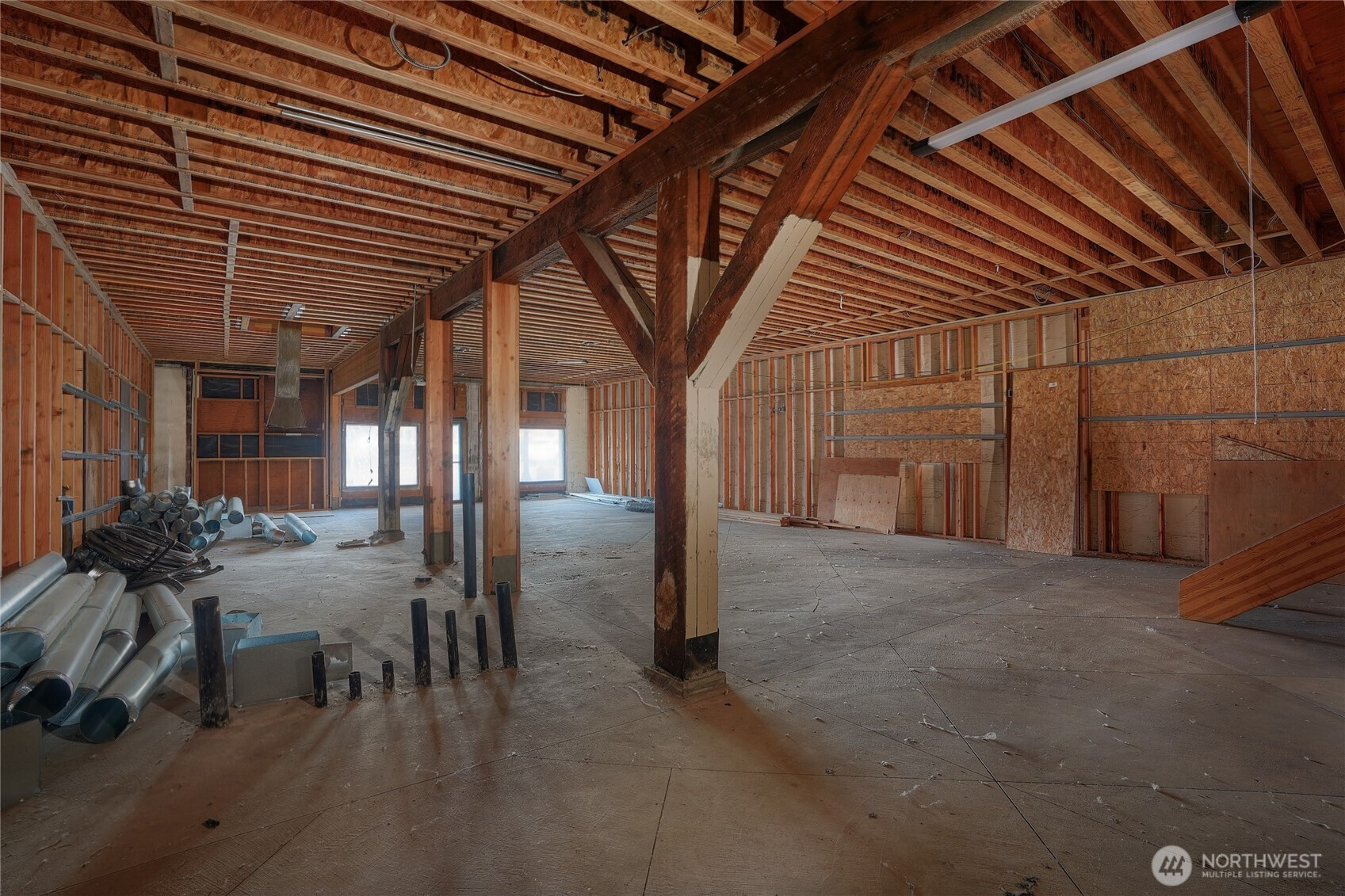 121 Mashell Avenue N, Eatonville, WA 98328