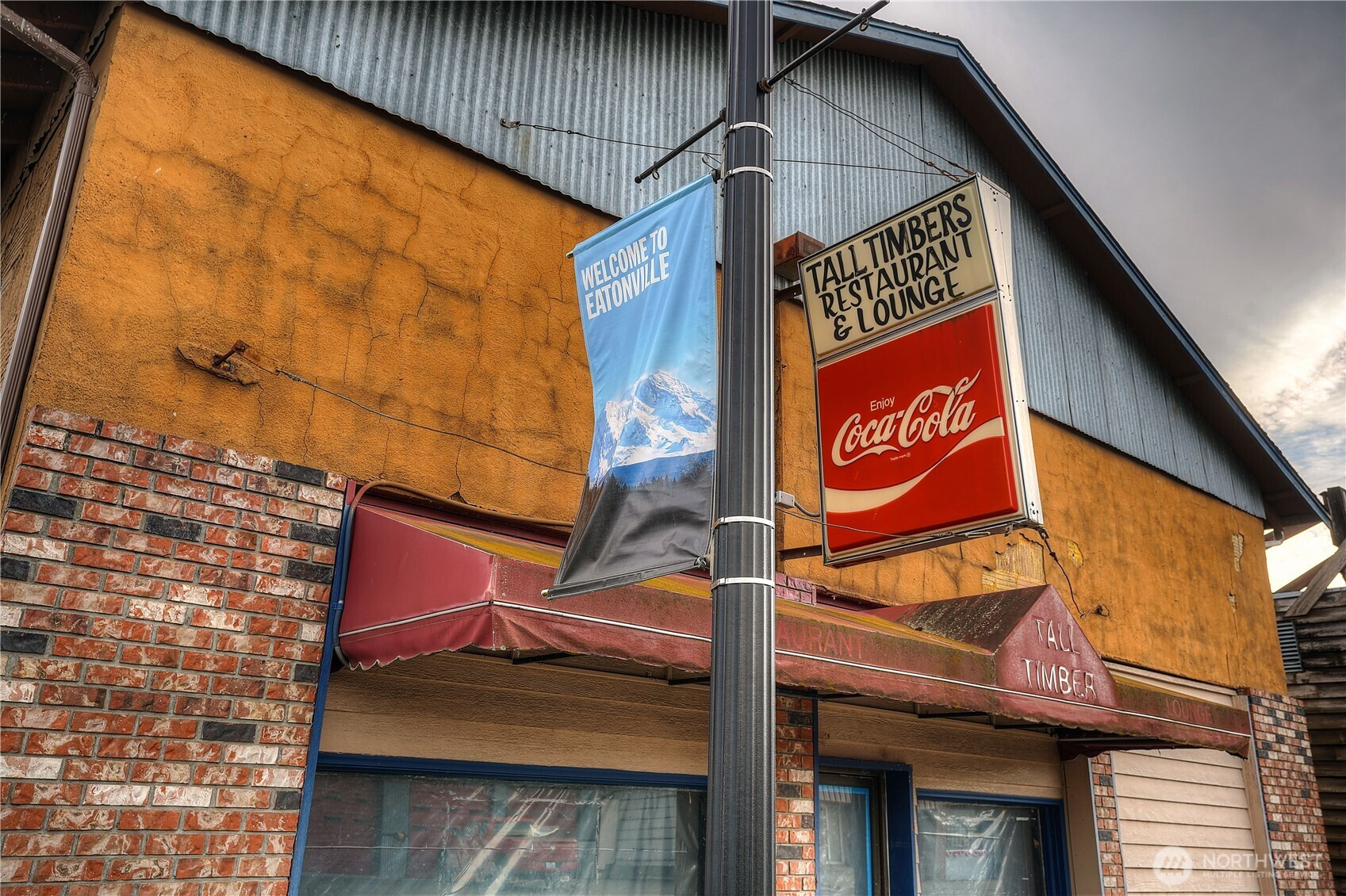 121 Mashell Avenue N, Eatonville, WA 98328