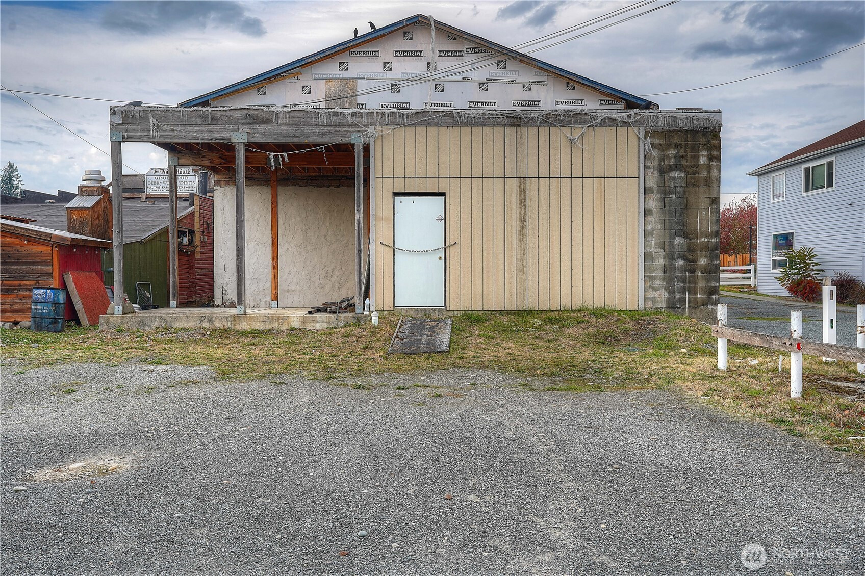 121 Mashell Avenue N, Eatonville, WA 98328