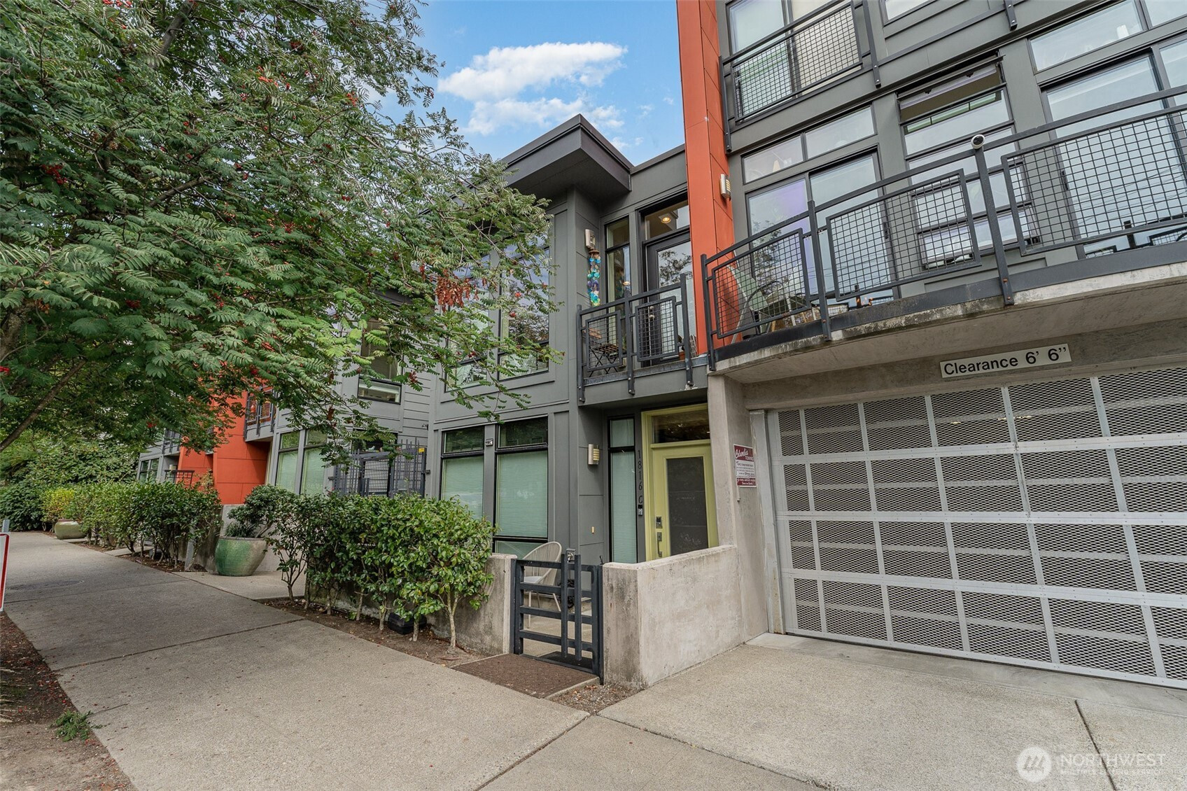 1816 11th Avenue, Seattle, WA 98122