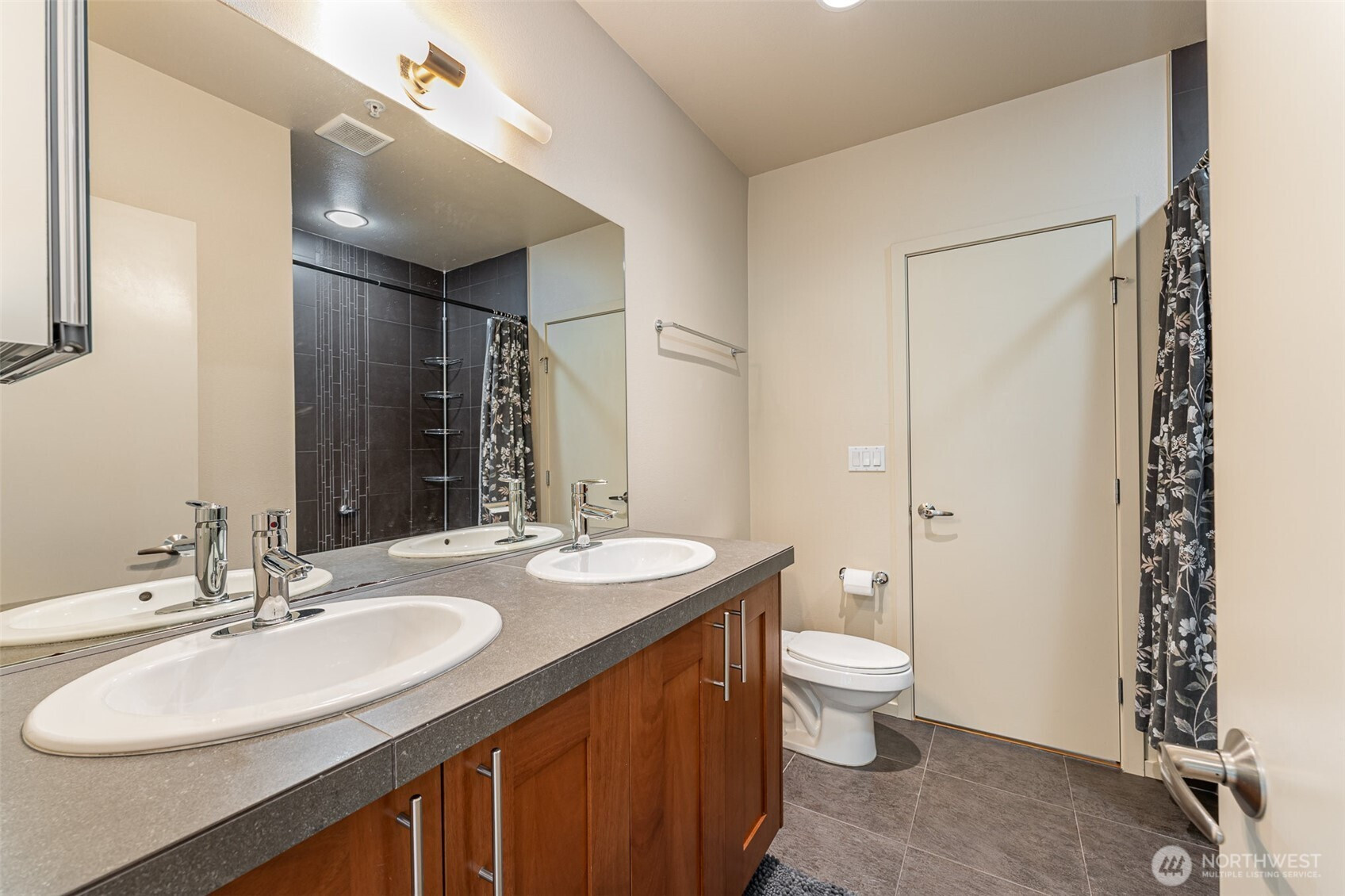 1816 11th Avenue, Seattle, WA 98122