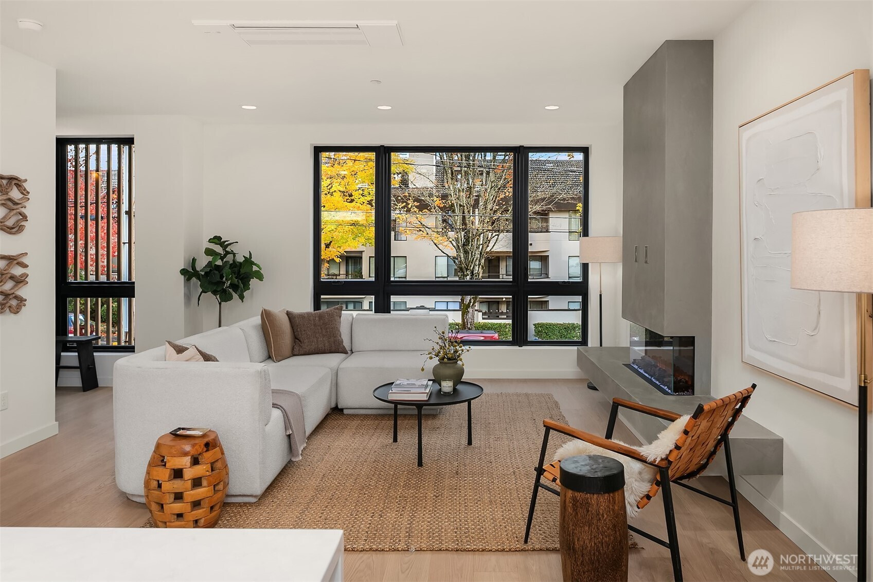 419 99th Avenue NE, Bellevue, WA 98004