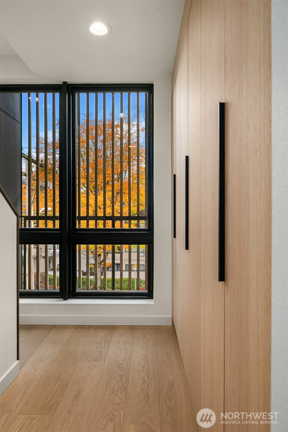 419 99th Avenue NE, Bellevue, WA 98004