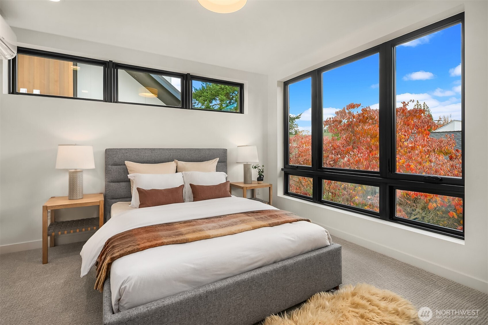 419 99th Avenue NE, Bellevue, WA 98004