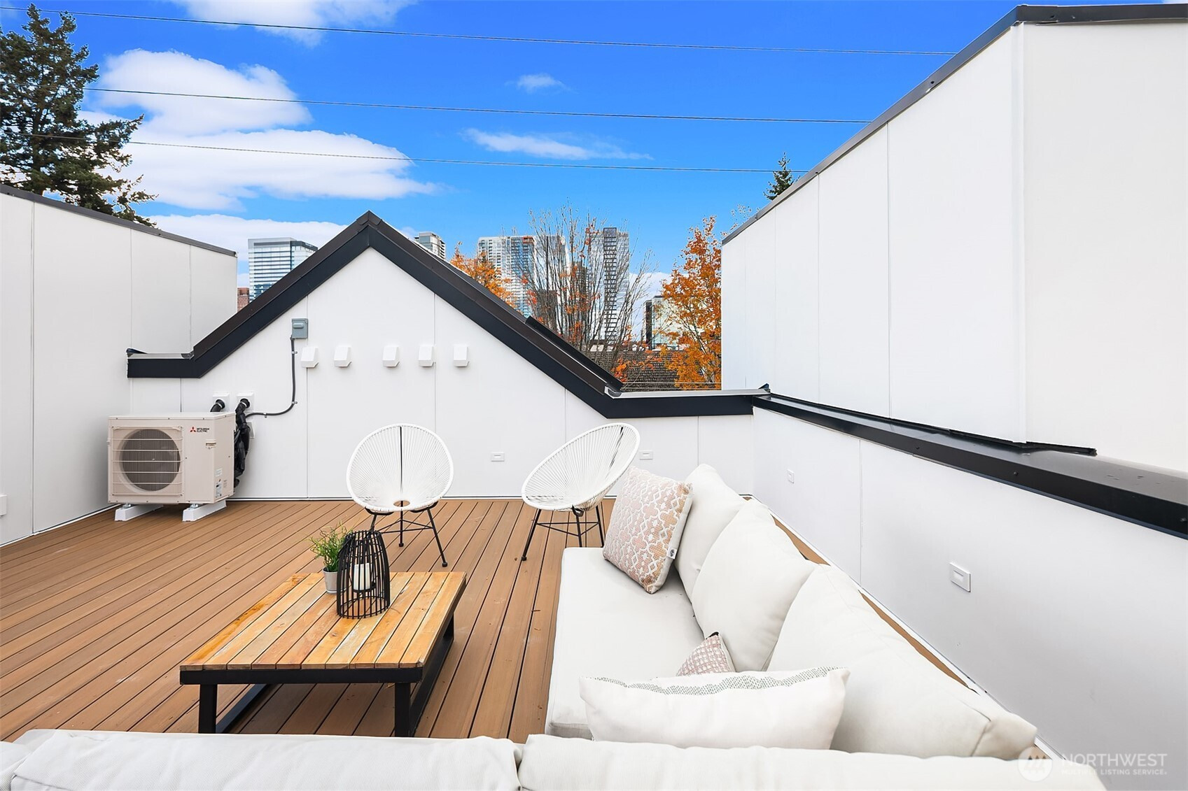 419 99th Avenue NE, Bellevue, WA 98004