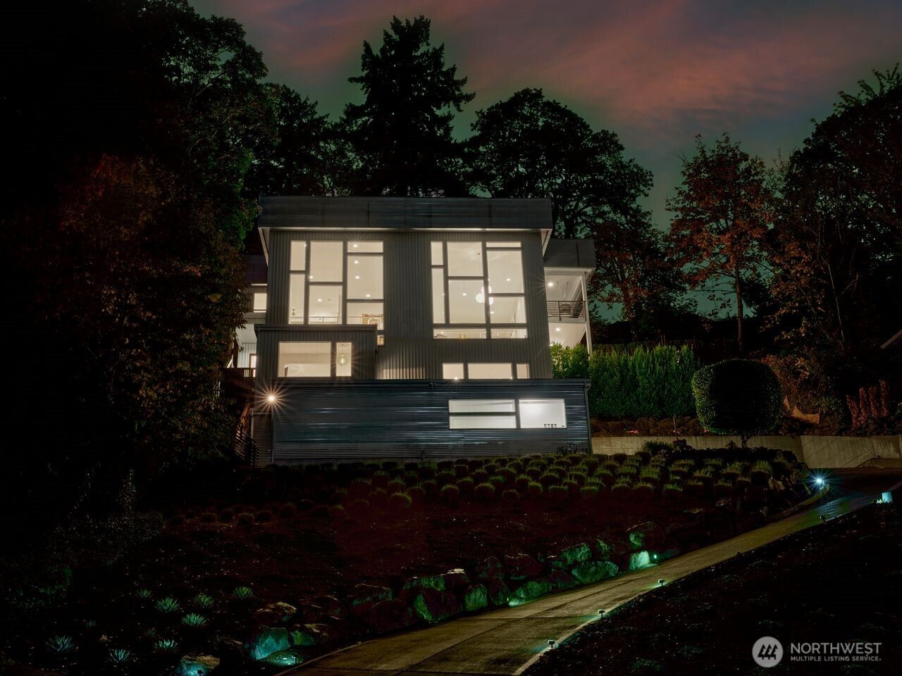 3816 Edgewood Drive, Vancouver, WA 98661