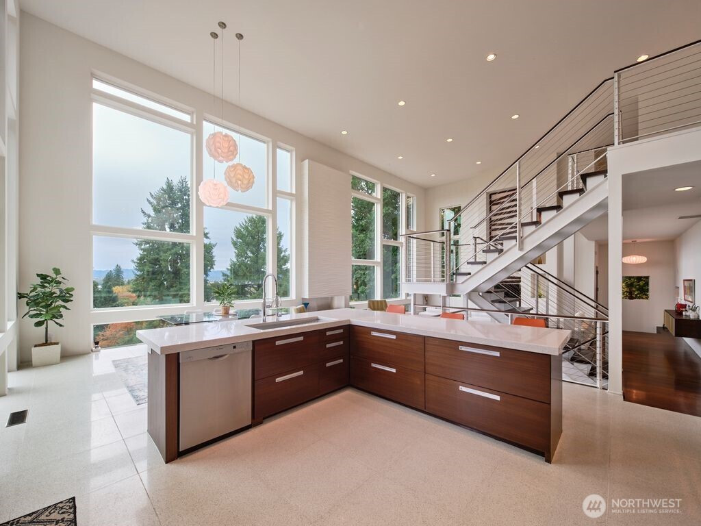 3816 Edgewood Drive, Vancouver, WA 98661