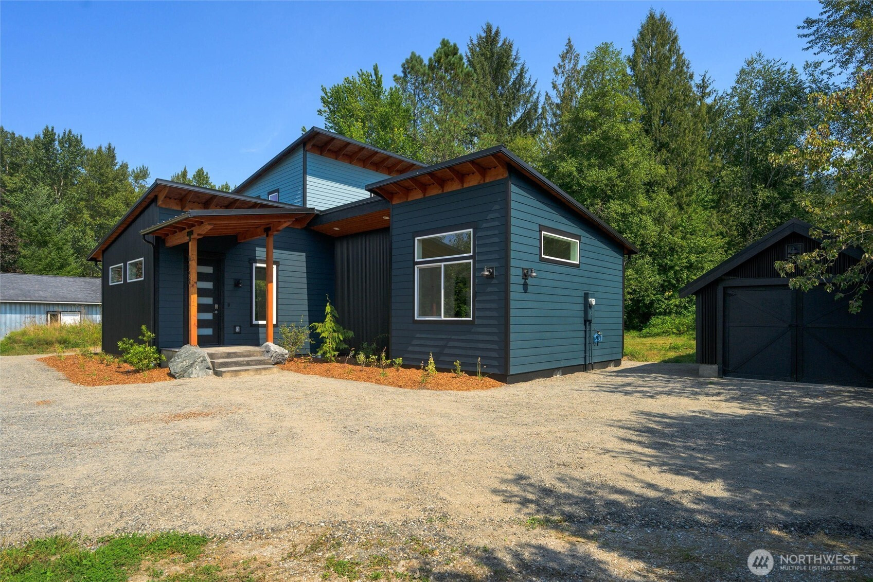 4120 Valley Highway, Deming, WA 98244