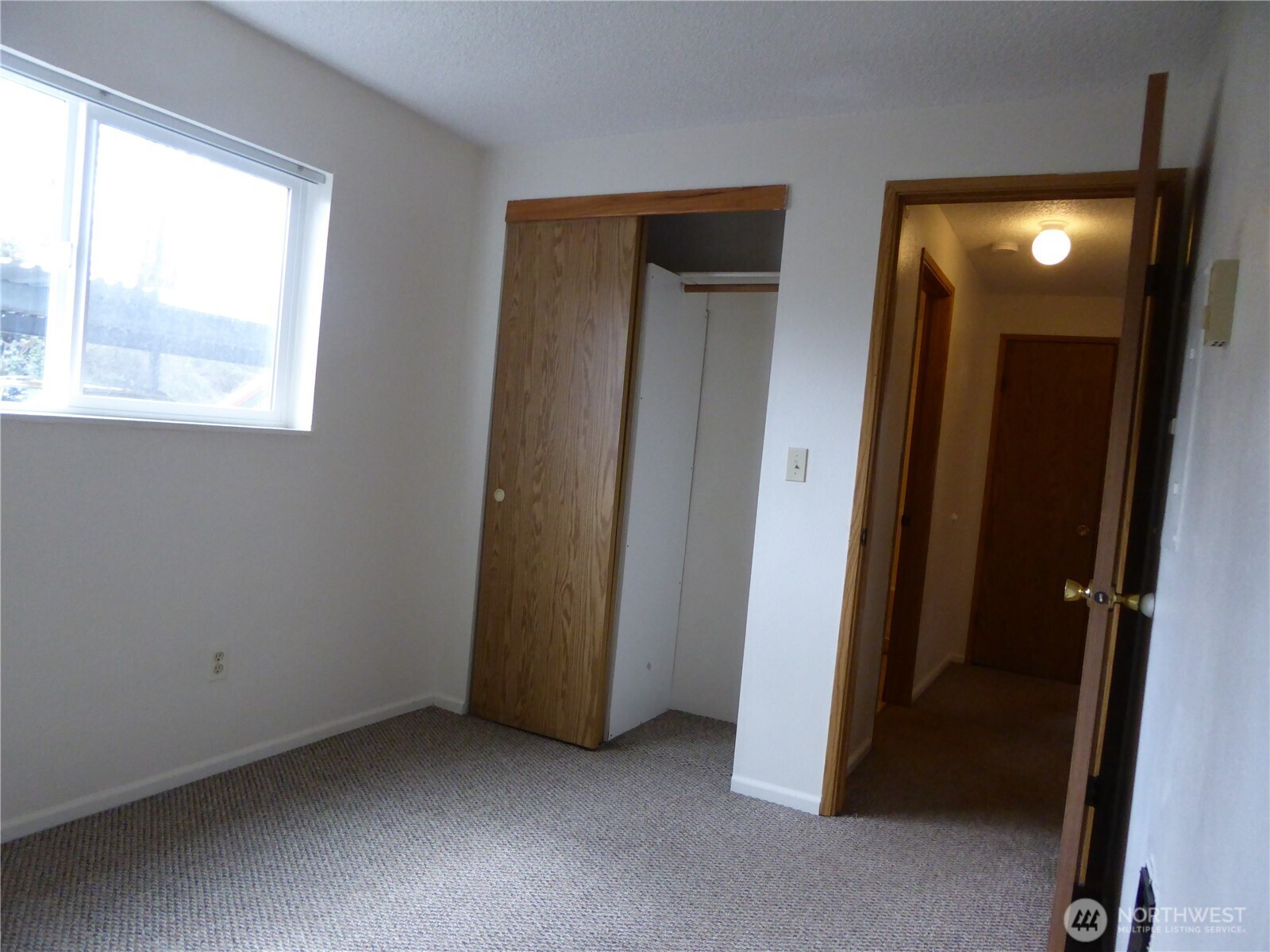 527 NW 9th Avenue, Camas, WA 98607