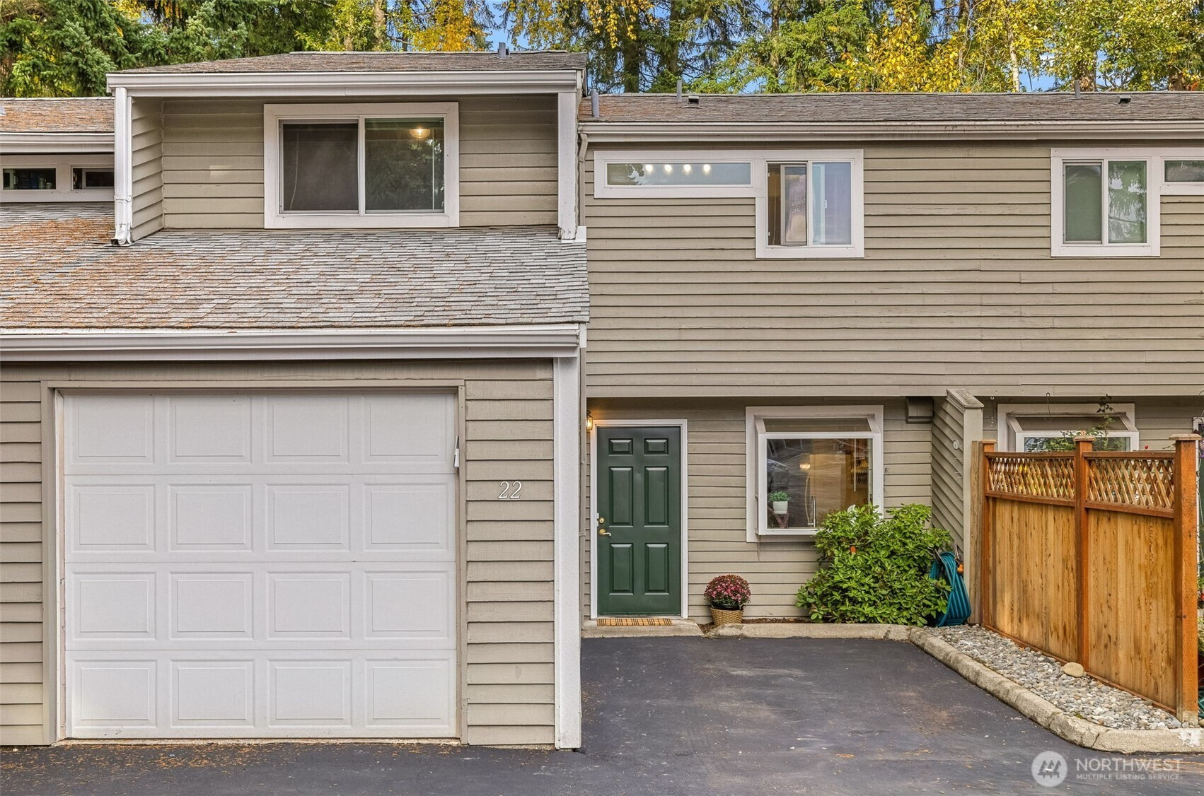 14449 124th Avenue NE, Kirkland, WA 98034