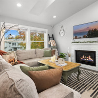 402 Olympia Boulevard SW, Pacific, WA 98047